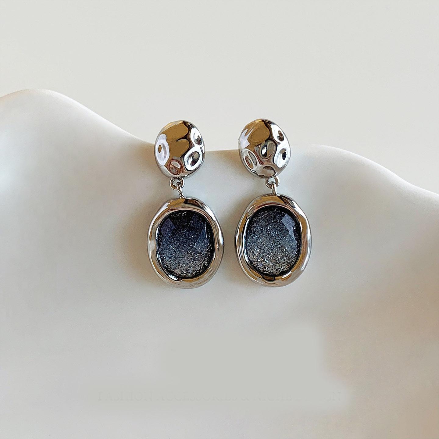 

Модные серьги-подвески для женщин серебряный