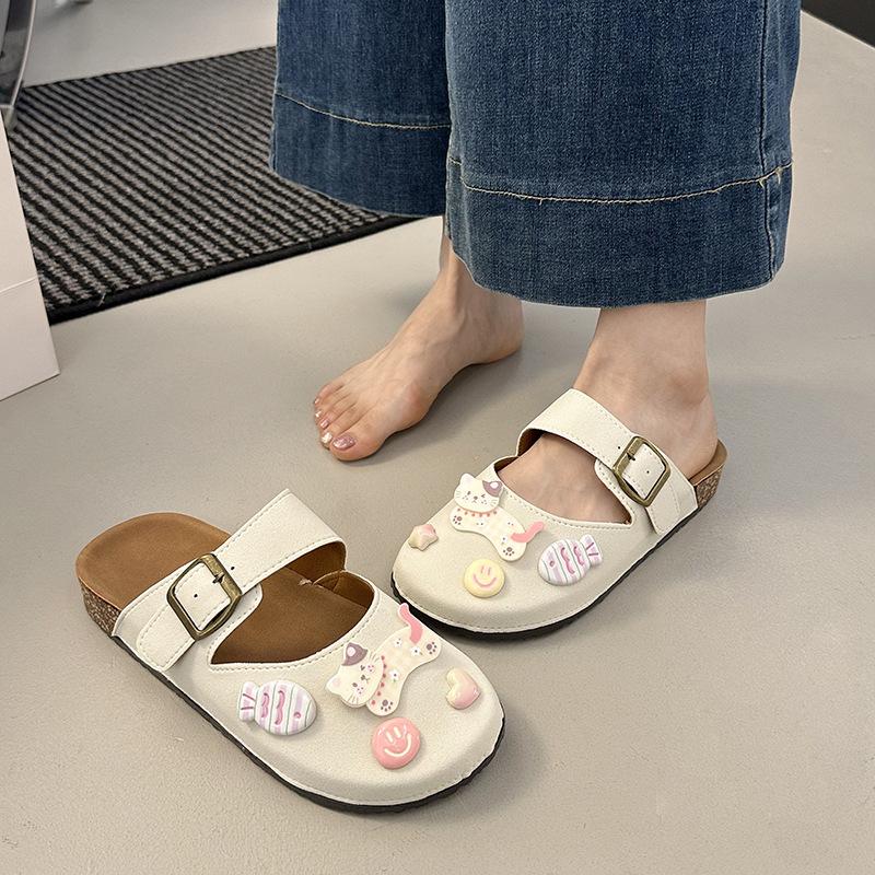 Thick-soled Hole Shoes Women's 2025 Summer New Fashion Soft-soled Bag Head Beach Cool Slippers Outside Wearing Shit Feeling