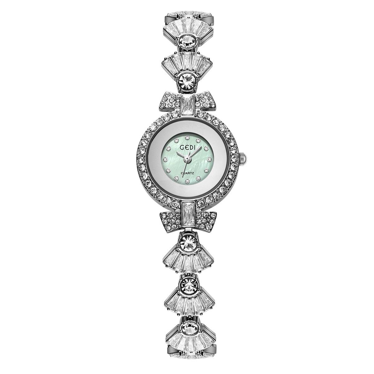

Watch Women s Light Luxury Diamond Bow Bracelet Advanced Sense Exquisite Simple Temperament Versatile Quartz Watch
