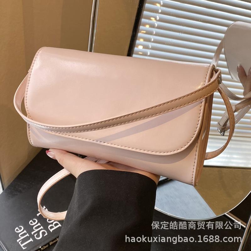 Super fire small bag women's summer versatile 2025 new messenger bag Korean version ins casual mobile phone small square bag