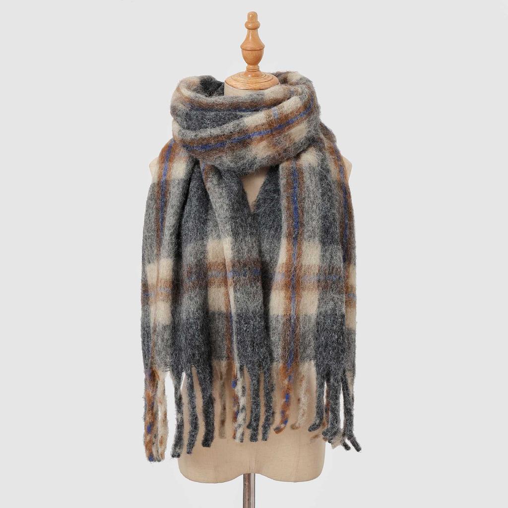 Autumn and winter wool plaid scarf women's high-end imitation cashmere versatile simple warm thickened fringed scarf