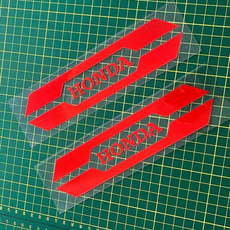 

Набор светоотражающих наклеек для мотоцикла Honda (CM300, NX125, CB190)