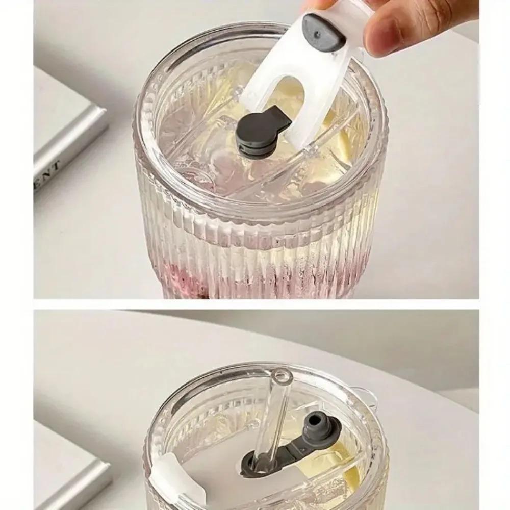 600ml Streifen Glasbecher mit Deckel und Strohhalm Transparente Trinkgläser für Saft Wasser und Eiskaffee Tassen Becher Trinkgeschirr