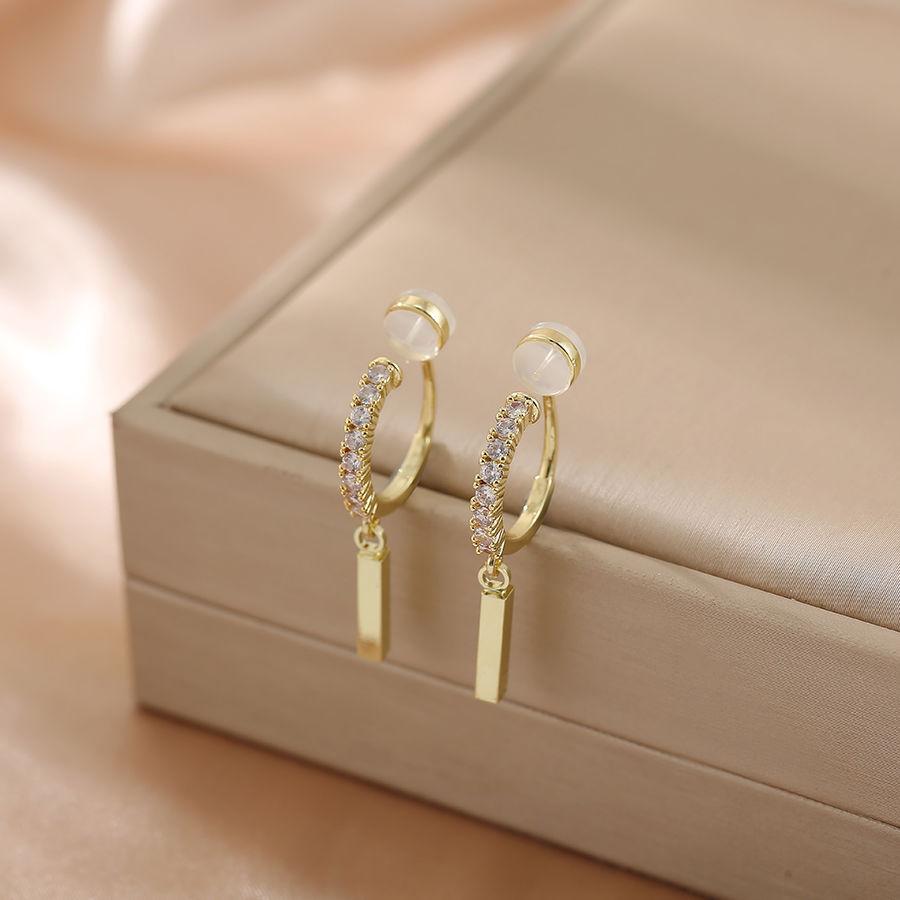 

Квадратные геометрические серьги без пирсинга Простые женские серьги на День матери