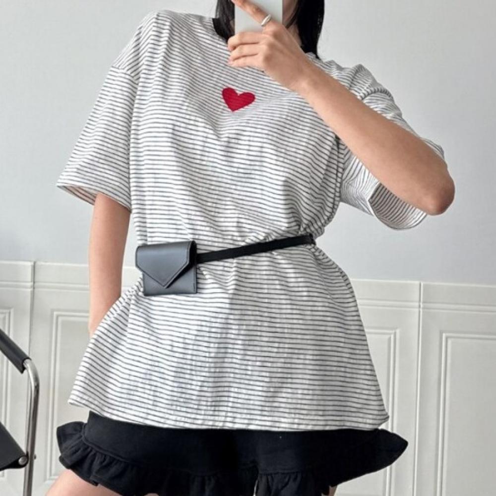 New Arrivals Open Run HearT STripe ShorT Sleeve T shirT Women Loose fiT Ringer