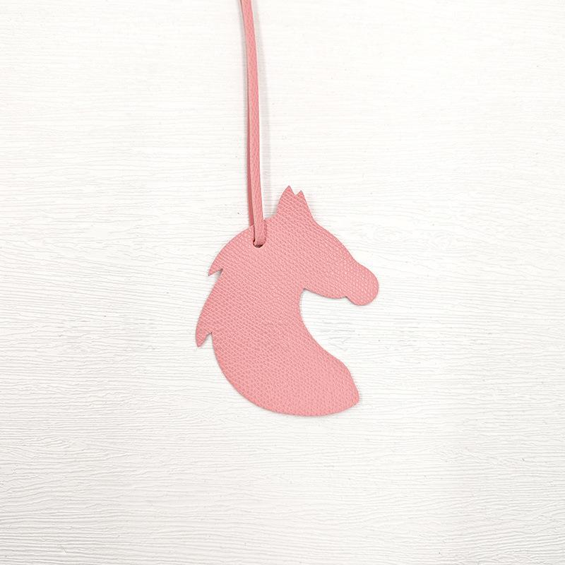 Retro Leather Horse Head Bag Charm Soft Durable Decor Accessory for Backpack Handbag Keychain Suitable for Daily Use Gifting