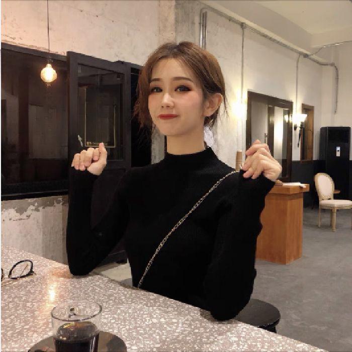For Autumn and Winter, Wear A Fitted Long-sleeved Semi-high-neck Knitted Sweater As A Student Top