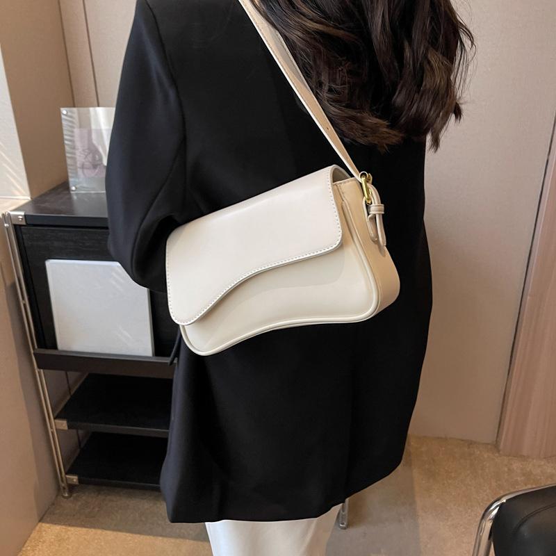 Yogodlns Vintage kožené crossbody kabelky pro ženy Designové Dámské Kabelky a peněženky přes rameno přes rameno s malou klopou Taška do podpaží