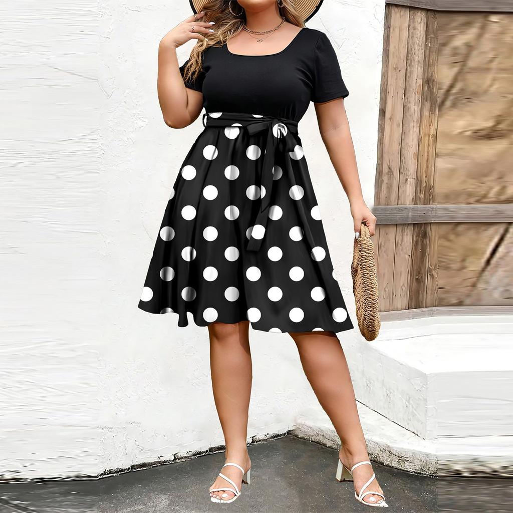 Damen Modisches Und Trendiges Rundhals Kurzarm Kleid Mit Taillenprint In Übergröße