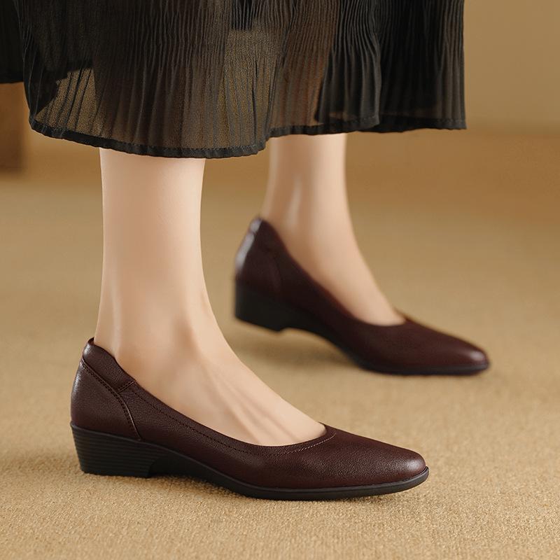 Miękkie i wygodne babcine buty ze skóry owczej, gruby obcas, średni obcas, buty do pracy, okrągły nosek, lekkie wycięcie, jednolite buty