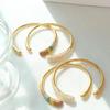 Elegantes Europäisches Titanstahlarmband: 18K Vergoldet, Vielseitig, High-End Design für Damen