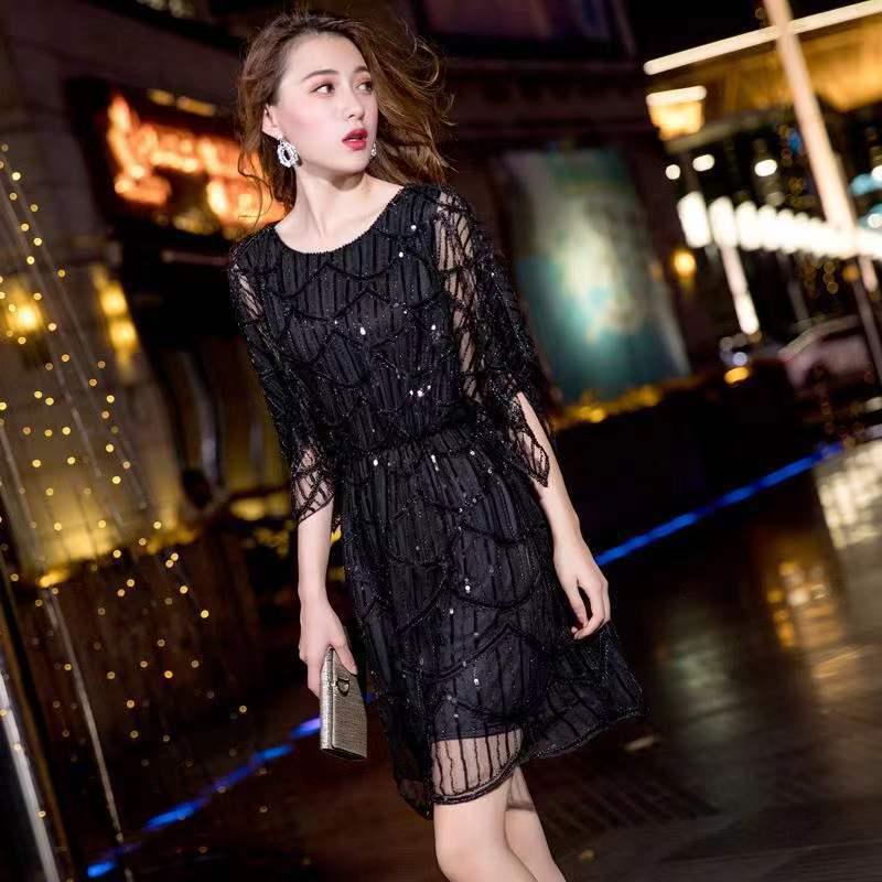 

Elegant Sequined Plus Size Beaded Evening Gown with Batwing Sleeves One Size