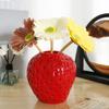 Ceramic Vase Home Modern Decor Potting Container Strawberry Circle Vase for Living Room Bookshelf Wedding Centerpiece Ornament