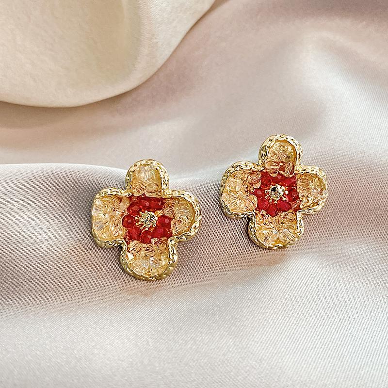 

Europe and America Romantic Gradient Artificial Crystal Flower Shaped Earrings for Womens Luxurious Accessories Fashion Jewelry