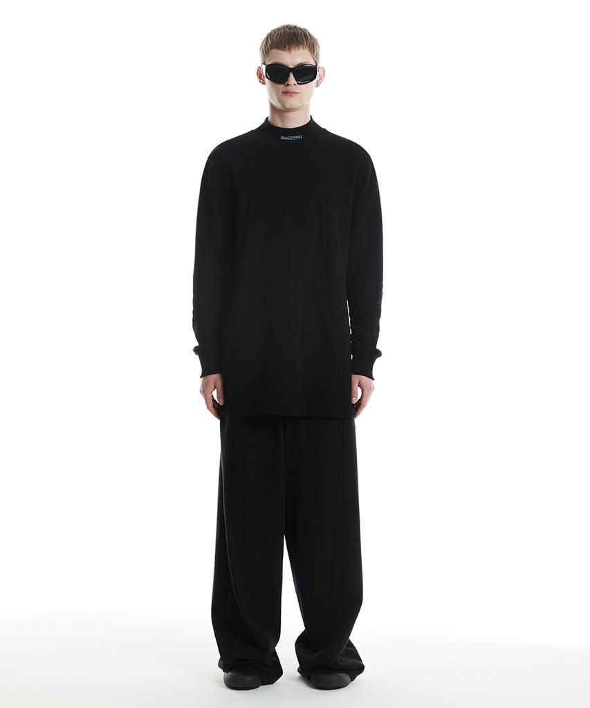 Digeunag Diagonal Mock Neck Printed T-Shirt (Black)_ Pd3Ts0505
