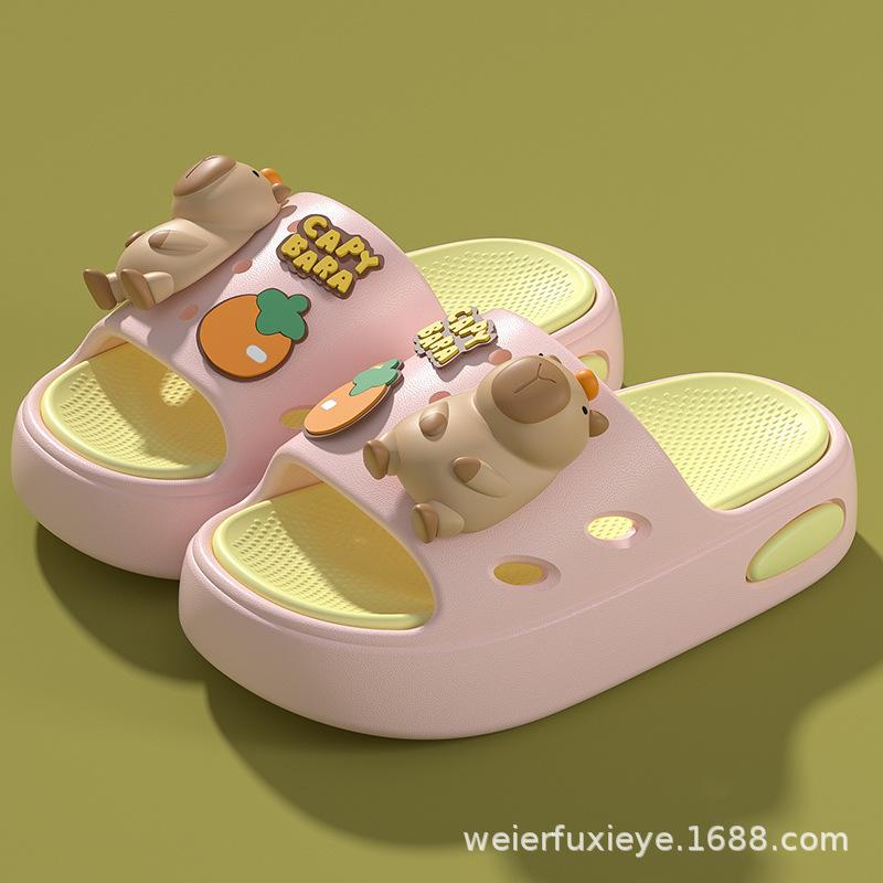Children's summer cartoon cute sandals for boys and girls, suitable for indoor and outdoor wear, odor-resistant, non-slip, soft-soled baby slip-on