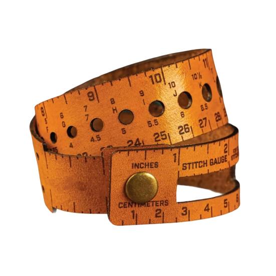 

Leather 7-in-1 Measuring Tool Multifunctional 18 Wrist Ruler with Stitch Gauge Yarn Tester Stitch Markers Portable Gauge Ruler Gift светло-коричневого