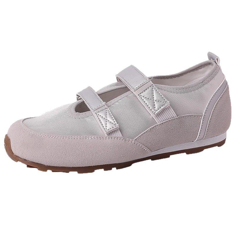 Retro hollow Mary Jane shoes, a pair of Velcro ballet casual shoes, summer soft soles are not tired, thin flat-soled single shoes