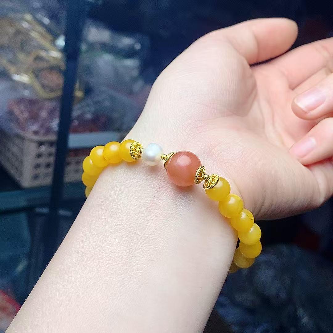 Yellow Beeswax & Freshwater Pearl Beaded Bracelet for Women