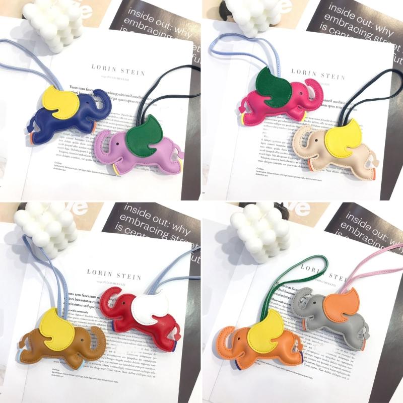Cute Elephant Bag Pendant Keychain Chic PU Leather Keychains Phone Straps Chain Stylish Keyring for Fashion Enthusiasts