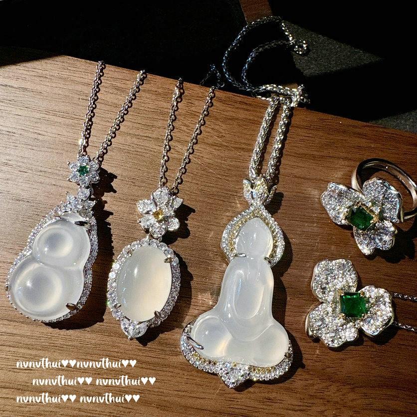 Lychee Frozen White Chalcedony Gourd Necklace, Water Spirit, Plated 18K Gold, High Ice Chalcedony Egg Surface Zircon Necklace