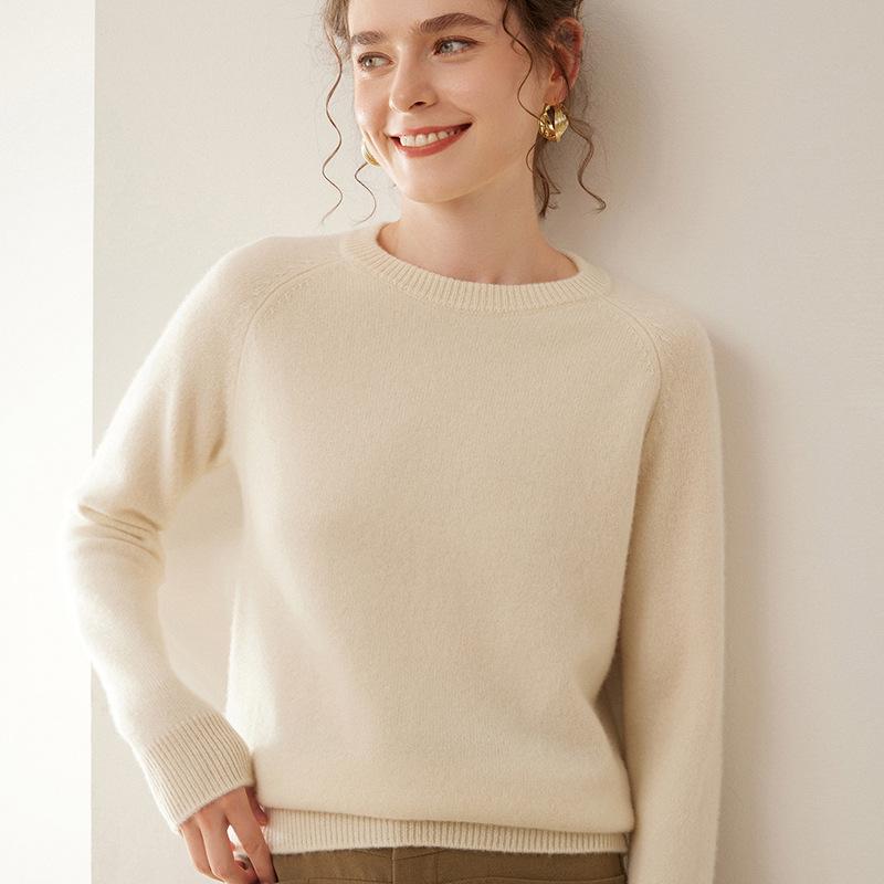 Women's Thick Cashmere Round Neck Raglan Sweater - Slim Fit, Soft Knit for Autumn/Winter