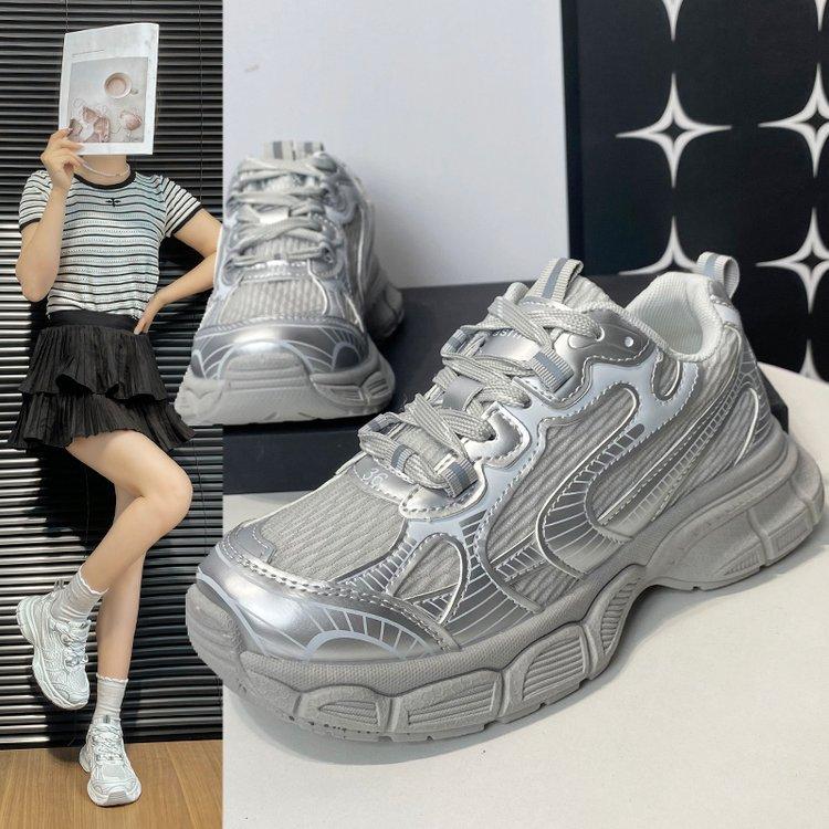 2025 Spring and Autumn New Lightweight Casual Sports Shoes Versatile Women's Thick-soled Mesh Breathable Soft-soled Sports Shoes