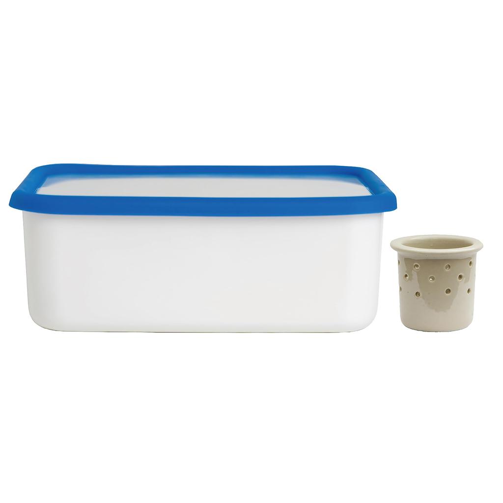 Enamel Pickling Container Emile Blue water and no odor flame GoodPlus+ [Includes drainer] [Acid- alkali-resistant, transfer] [Oven/open OK]