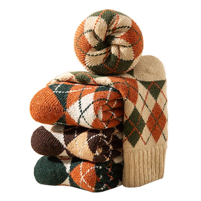 Men's Thick Winter Socks, Mid-Calf, Pure Cotton, Plus Velvet, Warm Terry Cloth, Loose Fit, Black, Large Size.