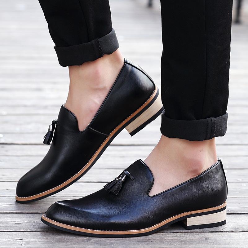 2024 Vier Jahreszeiten Herrenschuhe Herren Britische Lederschuhe Herren Koreanische Version Spitz Businesskleid Britisch Business Casual Lederschuhe Herren
