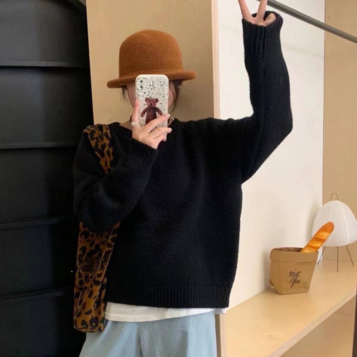 

Шикарный внутренний свободный и тонкий вязаный топ верхняя одежда осень и зима круглый вырез кожаная этикетка конфетный цвет пуловер свитер женский 411-281 (average size) чёрный