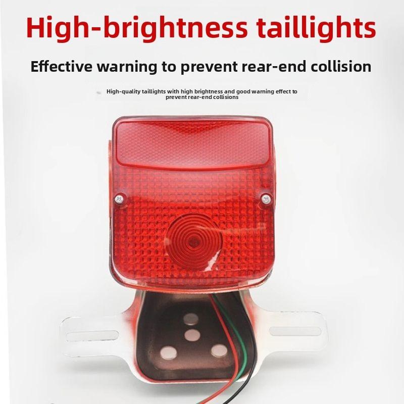 Motorcycle Rear Brake Turn Signal Light Assembly, Waterproof Direct Fit for Suzuki GN125 125cc Motorbike Taillight.