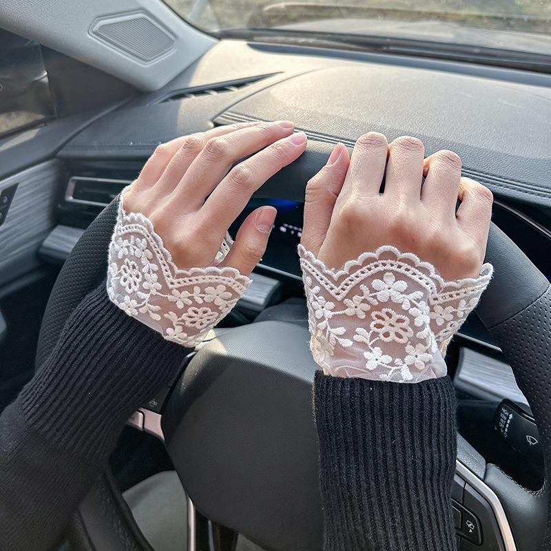Pleated Ruffles Horn Cuffs Hollow Out Embroidery Floral Lace Fake Sleeves Double Layer Sweater Wristband Accessories