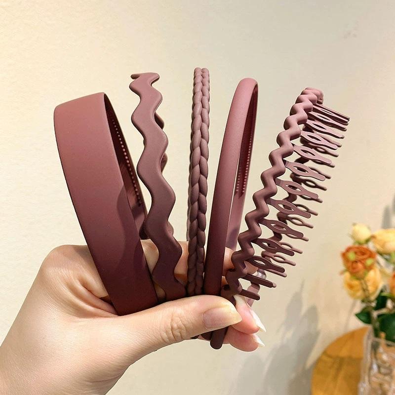 Matte Finish Toothed Headband for Women - Non-Slip Hair Band for Face Wash, Skincare & Crushed Hair Styling, Summer Essential