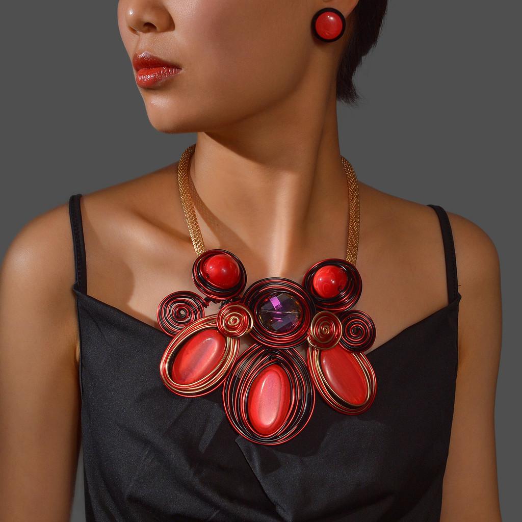 Crystal Geometric Exaggerated Jewelry Set With Alloy Necklace Earrings For Youth Style