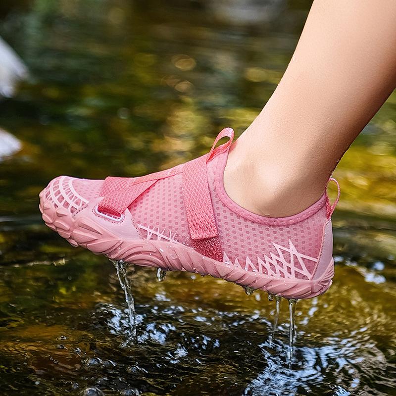 Muži Aqua Boty Ženy Boty do vody Pláž Naboso Rychlosuché Plavání Sandály Drenáž Proti proudu Brodění Tenisky Pro Fitness Jóga Potápění Surfování Kempování Běh