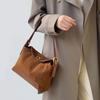 Women's Large Capacity Shoulder Tote – Stylish & Versatile Handbag for Commuting & Casual Wear