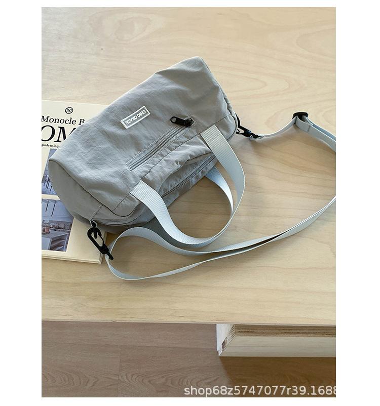 2025 new casual large-capacity handbag bag simple and lightweight travel bag nylon fashion shoulder messenger bag