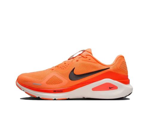 

Nike Structure 26 Men s Running shoes HJ1102-800 EU 40 оранжевый