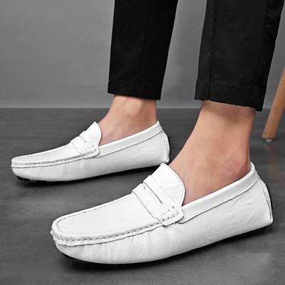 Fashion Soft-Soled Ultra-light Mens Loafers Non-Slip Moccasins Breathable Slip On Man Outdoor Shoes Boat Shoes Casual Leather Men Shoes