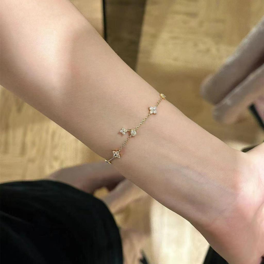 French Four-Leaf Clover Star Zircon Bracelet - 2024 Luxury Design