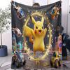 Pokemon Pikachu Cyber City Tech-Themen-Decke Warm Weich Street Trend Plüsch für Mädchen Jungen für Schlafzimmer Wohnzimmer Heimdeko
