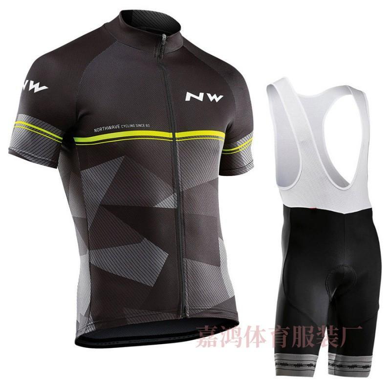 Breathable Moisture-Wicking Sleeveless Tank Top Shorts Set Running Cycling Hiking Outdoor Sports