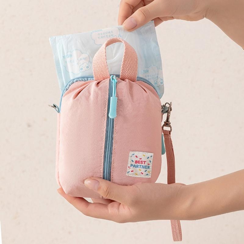 Big Capacity Large Waterproof Carry Bag Sanitary Napkin Organizer For Travel And Workouts Small Portable Makeup Holder
