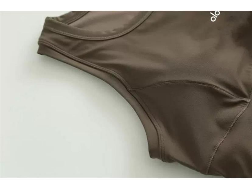 US ALO Yoga Wolkenartige Sportweste mit Brustpolstern für Laufen, Fitness und Yoga