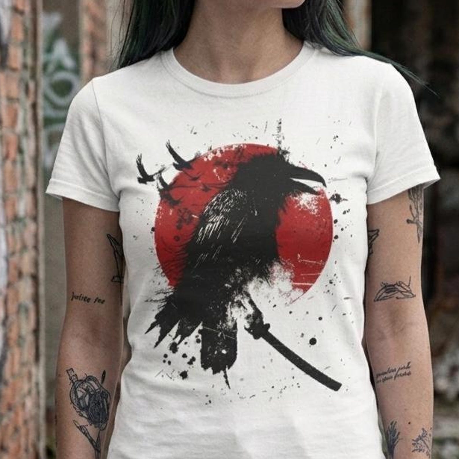 Japanese Crow Samurai Shirt, Gothic Raven Katana Graphic Tee, Harajuku Ukiyo-e Alt Clothing L
