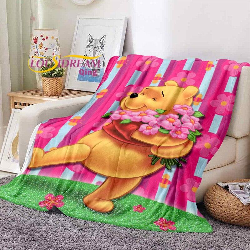 Winnie the Pooh Printed Blanket Flannel Blanket Bed Throw Soft Cartoon Printed Bedspread Bedspread Sofa Blanket