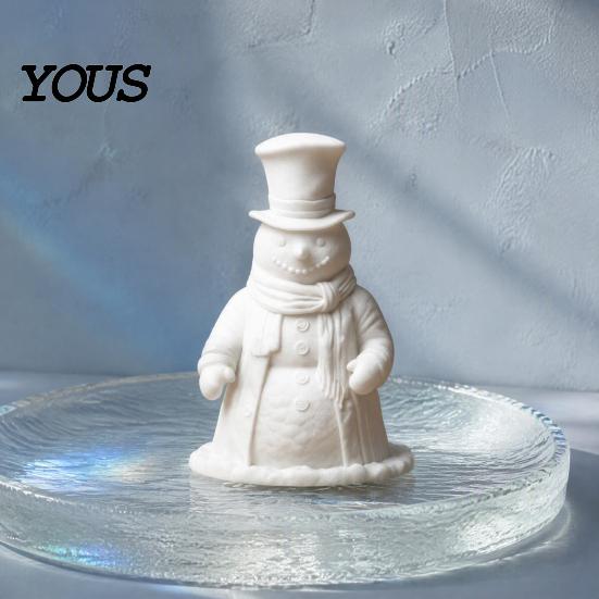Winter Holiday Home Decor 3D Printed Gentleman Snowman Figurine, Decorative Desktop Ornament, DIY Paintable Handicraft Hobby Supply Statue for