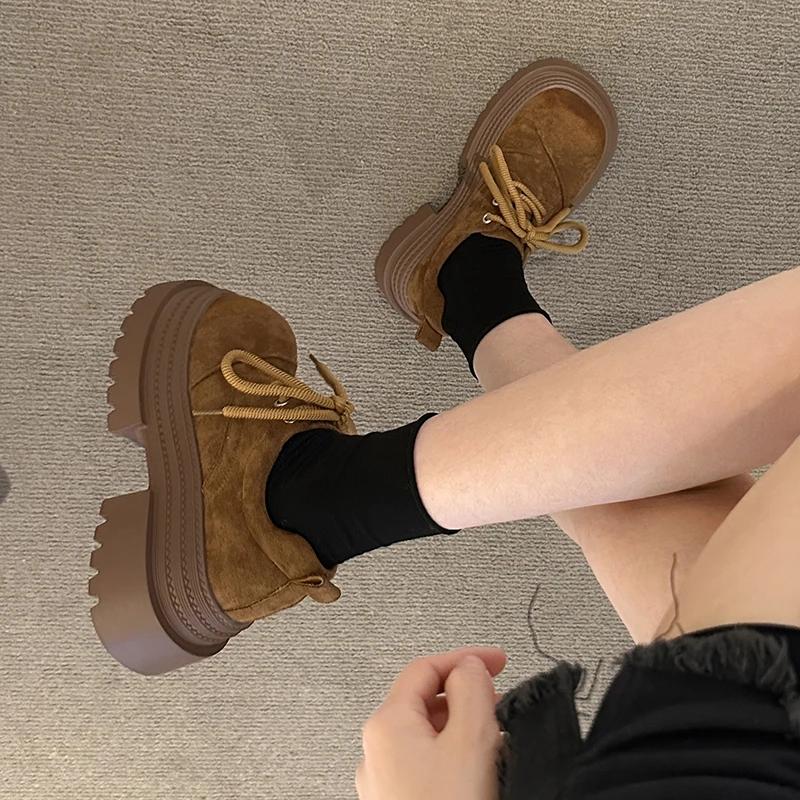 Matte Big Toe Thick Soled Shoes for Women in the Spring of 2025, Retro Versatile Single Shoes, Suede Casual Sports Shoes