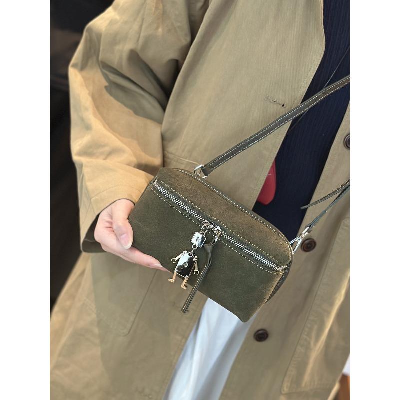 

Замшевая сумка женская сумка-мессенджер маленькая квадратная сумка новая универсальная сумка через плечо ретро для поездок зелёный